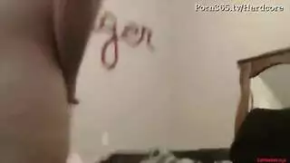 جماع شرجي قاسٍ مع فتاة مجعدة الشعر مفتنة