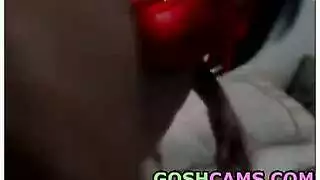 فاتنة شقراء مفعم بالحيوية مع أصابع ناعمة، لا تحاول أن أنين بصوت عال أثناء الحصول على مارس الجنس