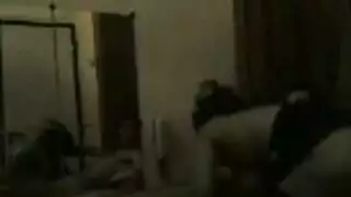 خلفي من الدبر عربي مسرب بي لفازلين