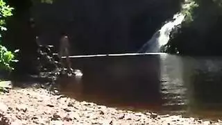 الكرة الكسر الوثن التدخين لأول مرة مثليه