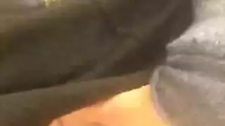 عاهرات مراهقات تأخذ حمولات الرجال الناضجين السميكة