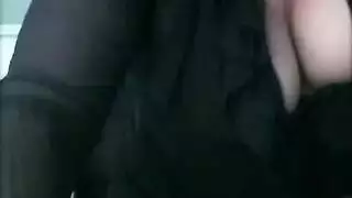 جنس صعب في الخارج: البستاني يضرب امرأة ناضجة ومتلهفة