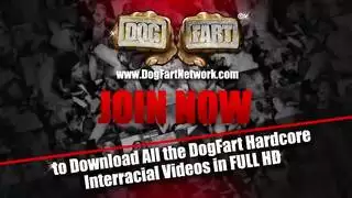 مشهد إباحي: دافا فوكس تأخذ كل ذلك القضيب الأسود