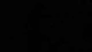 الفتاة الآسيوية اليائسة تمارس الجنس مع الغرباء من أجل نظارات جديدة