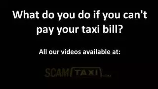 تنبيه استعراضي: فستان بدون سراويل داخلية للحركة العامة