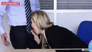 جنس النظارات: فيلم إباحي لعشاق النظارات