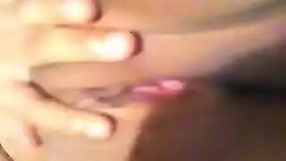 تبكي من الضرب الشرجي – إنزال حار لشاب عربي