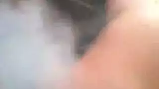 بنتتدخن