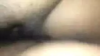 شخص يقطع قضيبه