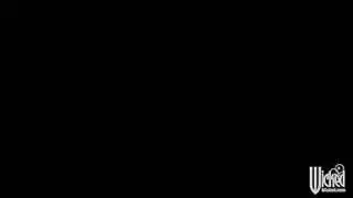 الديك صغير بارك الجنس سرير الجنس