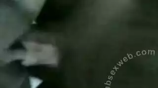 كام عربي صريح: فتاة عاهرة تفتح فرجها