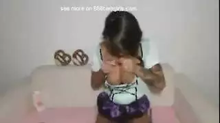 إغراء سيليكون زوجة الأب: جنس عائلي صريح