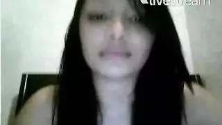 كوريات مع كلب