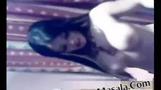 لايف فتاة عربية