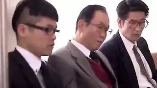 أمي اليابانية الايطالية أمي حلق عميق