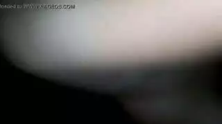 خادمة سمراء ممتلئة الجنس الشرجي الخشن والقذف الداخلي