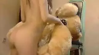 حلو وصريح: deep throating هذه المعجنات القضيبية المفصلة