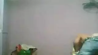 نيك أخت صديقي في الخليج على الكاميرا