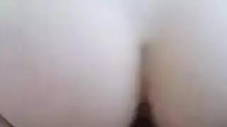 صديقتي الشهوانية تمنحني جنس إباحي جامح