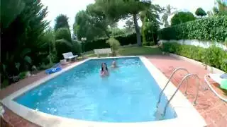 كل ركوب عليها هو نعيم إباحي خالص