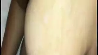 فحل أسمر مسيطر ينكش امرأة سعودية نارية في كل فتحة