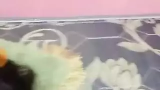 عصير ثدي لي يخرج من