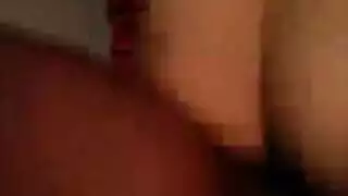 تجربة نجم إباحي: اختناق بالقضيب وأخذ صفعات