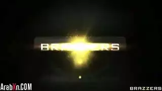 الام تجلخ ولدخل عليها ولدها الكبير وينيكها