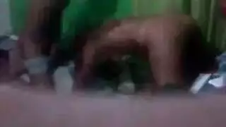 جنس جماعي قذر للثلاثينيين: مشاهد جنس جماعي مع نجوم أكبر سناً