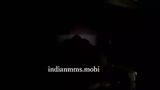 قضيب إيراني غير محلوق يسلم جنس شرج مكثف