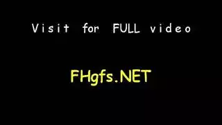 فتاه تنيك زوجه ابيها في غرفه نومها