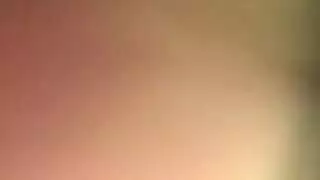 يلعب مع اخته ويقلعها هدمها وينكها ف طيزها
