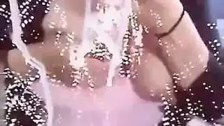 حامل وتائقة لقضيب شاب