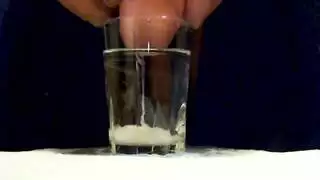 سن ١٠ سنه