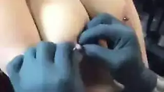 رخام مصغر على بساط اللعب