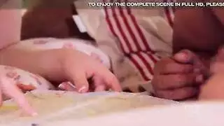 أنمي فرنسي إباحي: مشاهد جنسية متحركة مع تأوهات