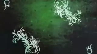 شيميل مثيرة بثديين ضخمين تستمني بقوة في الحمام