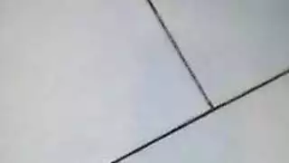 لعب اصابعه بالكس