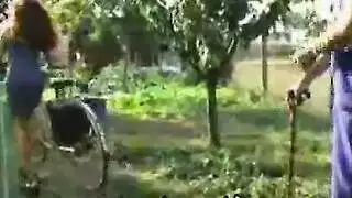 اتفاق صامت: أخذ نيك شرجي ومهبلي خشن للبقاء صامتة