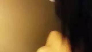 جمال عربي عاري في وضعية نجم إباحي