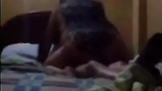 عاهرة لا تشبع تتوق للجنس الشرجي والعادي العنيف