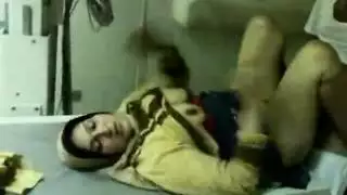 علاقة سريعة مع مدير خليجي وسيم