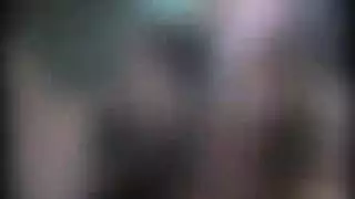 فانتازيا إباحية: الخادمة تضرب فرجها بقضيب سائق التاكسي