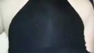 عربية ذات طيز كبيرة تستمتع بعنف من الخلف
