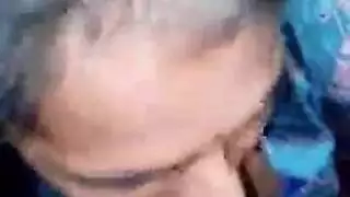 أريكة الزوج البريء