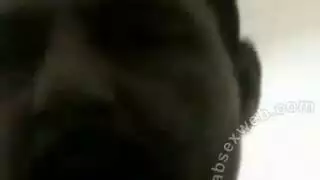 عربية تخون زوجها مع عشيقها لممارسة جنس ساخن وقبلات عاطفية