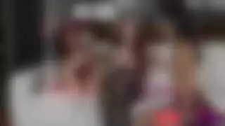فيرونيكا افولفو نيك أسود