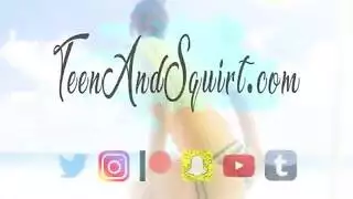 نيك الأشقاء غير الأشقاء وضعية الكلب على الطاولة