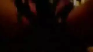 فيديو إباحي صريح لمهبل يُلحس ويئن