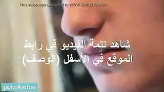 أم زوجة الأب تحصل على فرجها الضيق منكوک بقوة في المطبخ